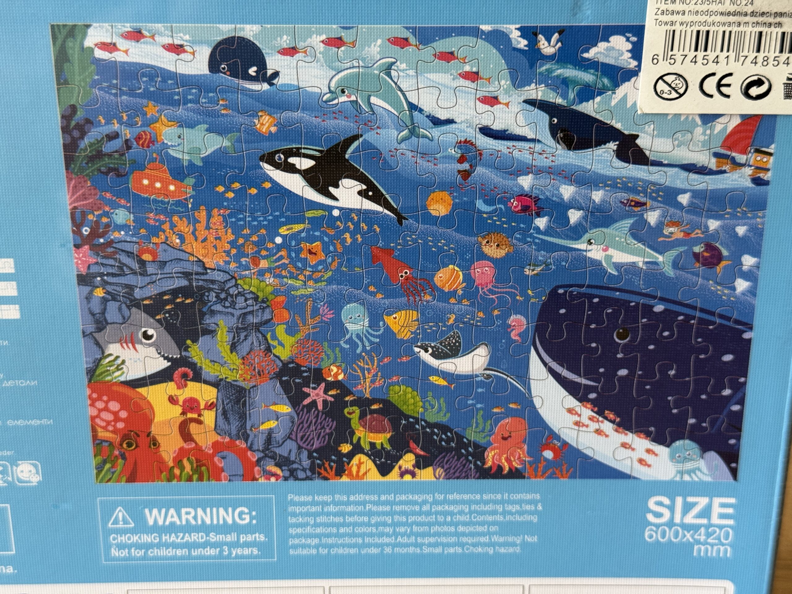 Kolorowe puzzle edukacyjne Underwater World Podwodny Świat 96 elementów z ilustracją majestatycznego wieloryba i rafy koralowej dla dzieci od 3 lat