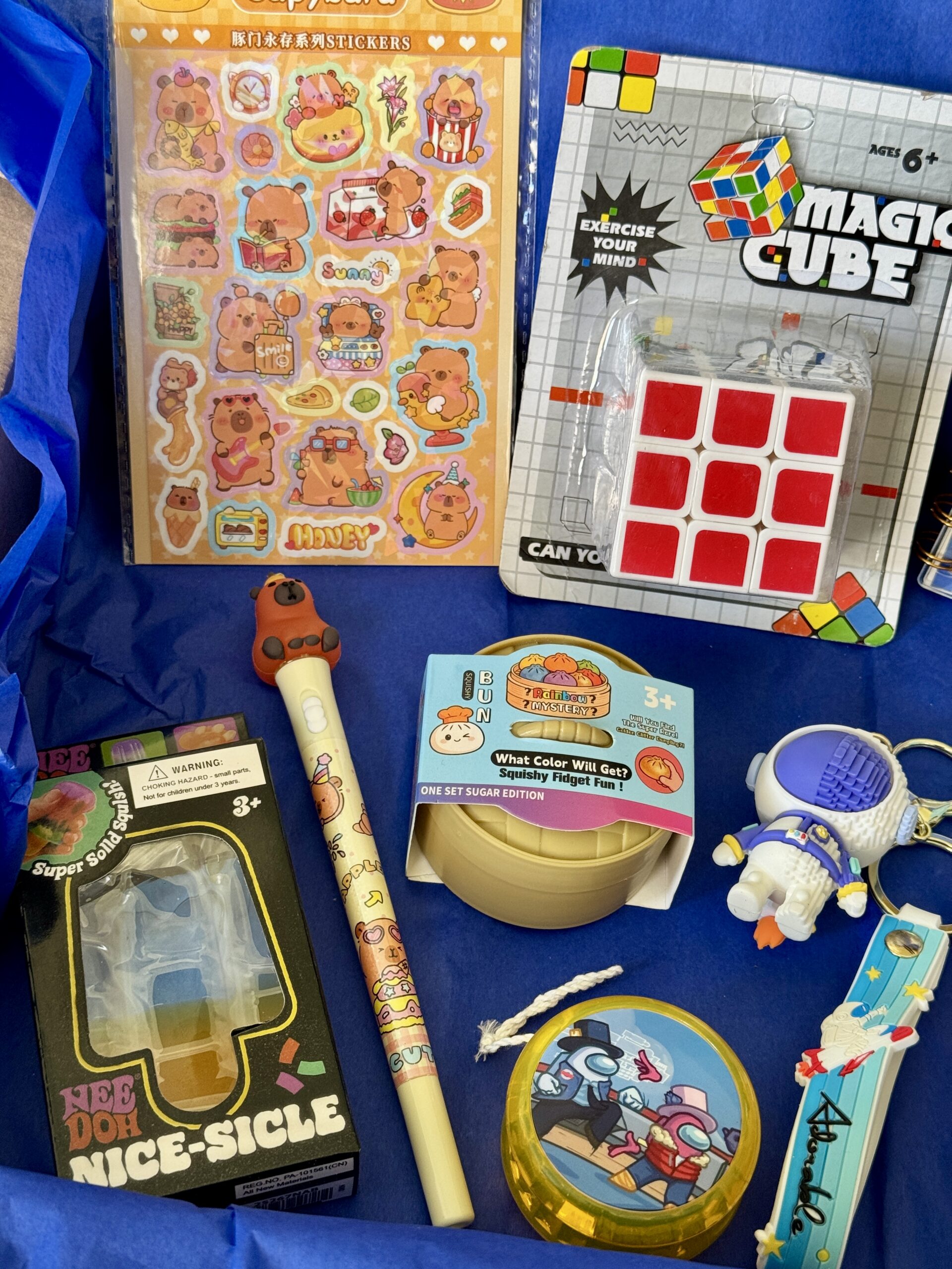 Zabawkowy Box S dla chłopca - Mystery Box - obrazek 3