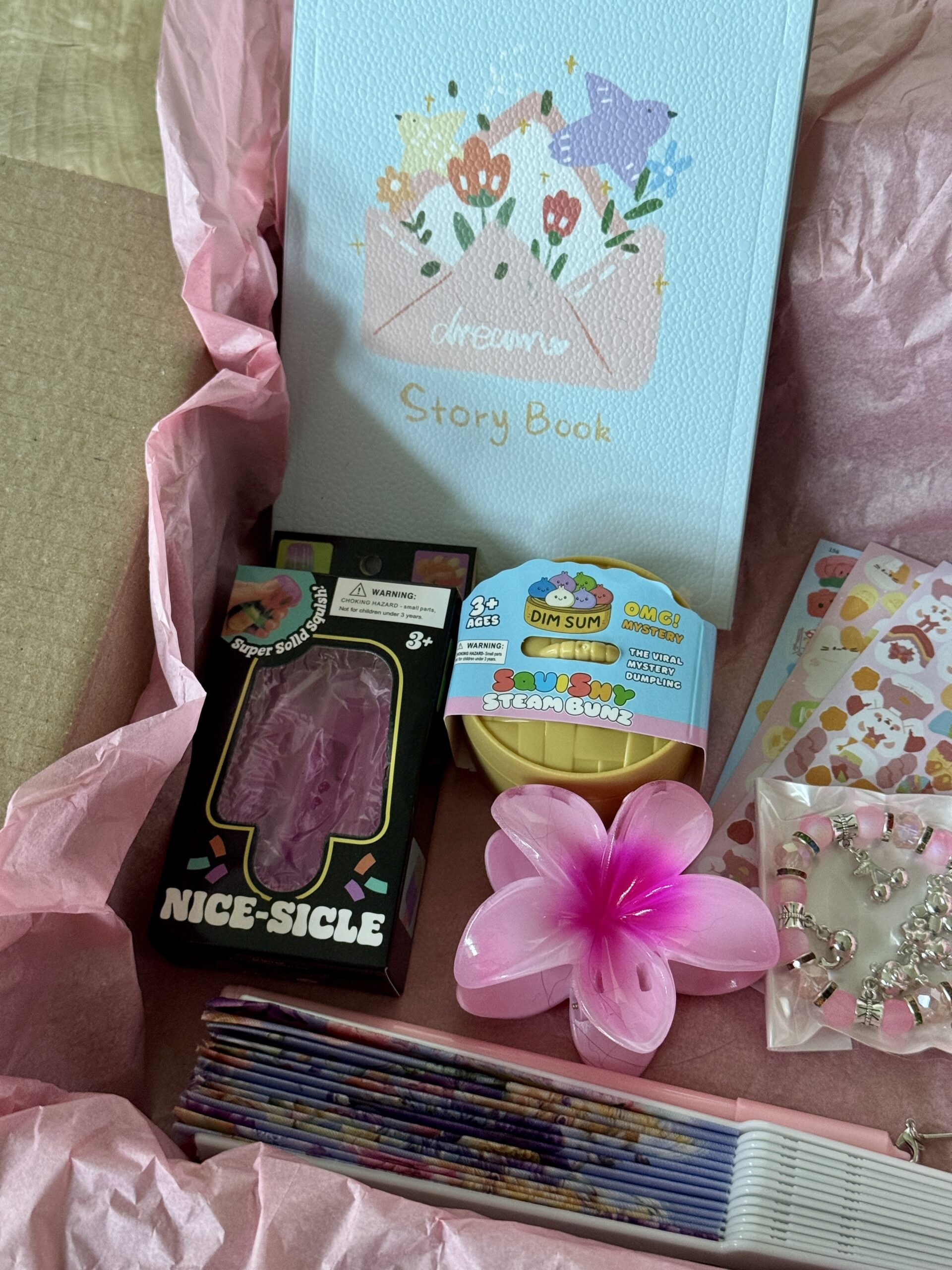 Zabawkowy Box S dla dziewczynki - Mystery Box - obrazek 3