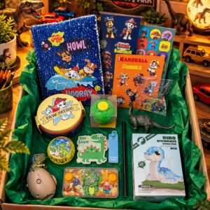 Zabawkowy Box M dla chłopca - Mystery Box
